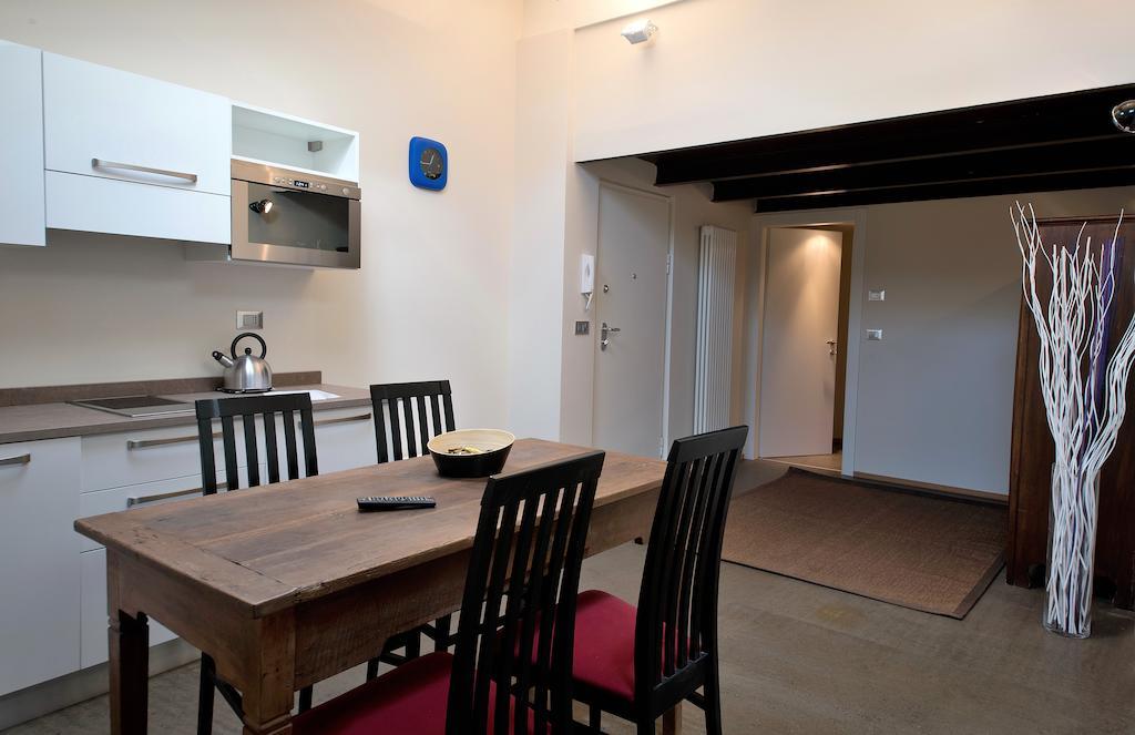 Apartements Coeur De Ville Аоста Номер фото