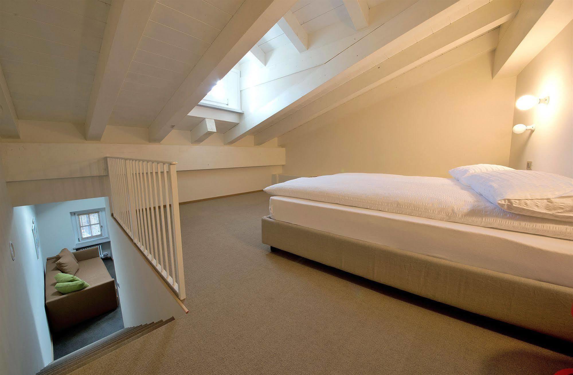 Apartements Coeur De Ville Аоста Экстерьер фото